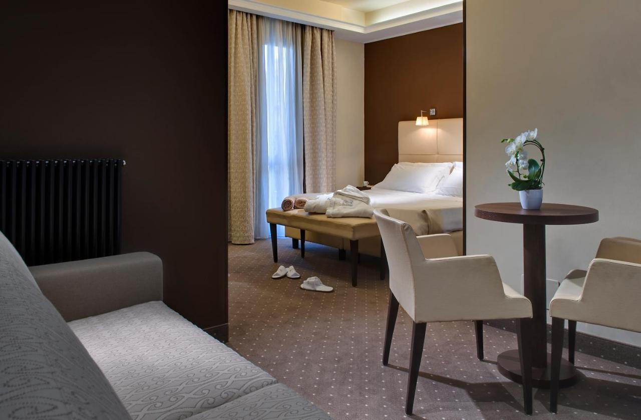 Hotel Terme Olympia Монтегротто-Терме Экстерьер фото