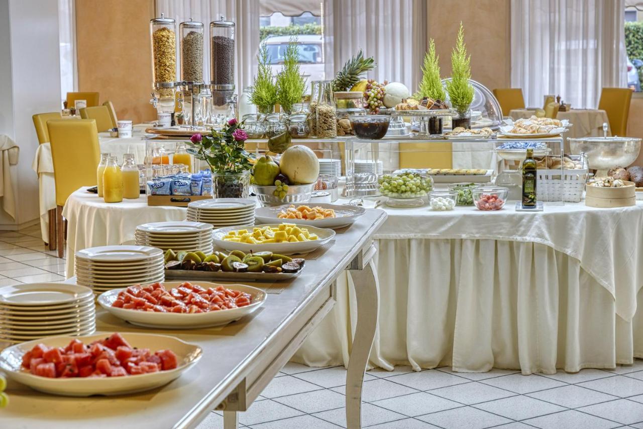 Hotel Terme Olympia Монтегротто-Терме Экстерьер фото